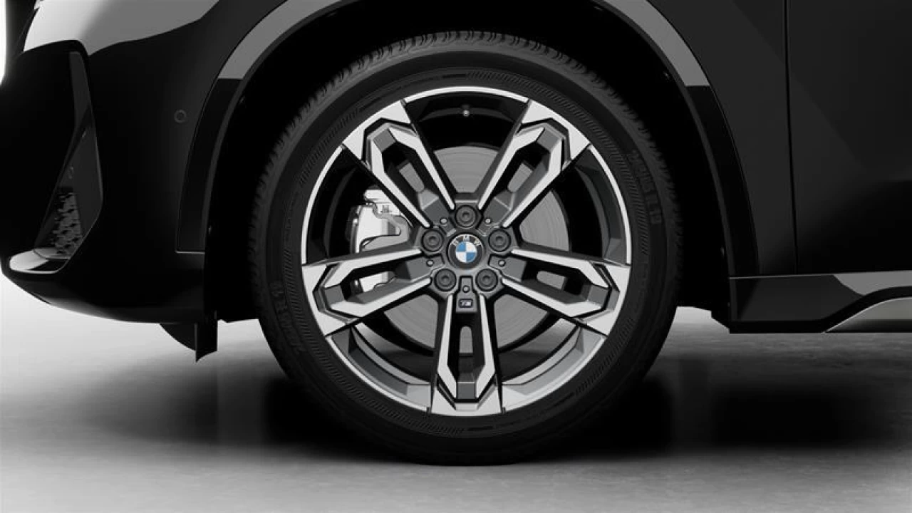 2026 BMW X1 xDrive28i M Sport Edition Image principale