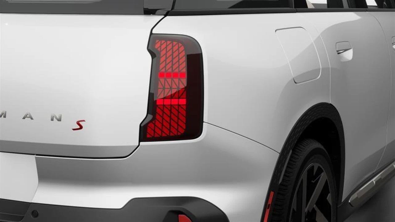 2026 MINI Countryman Cooper S ALL4 Main Image