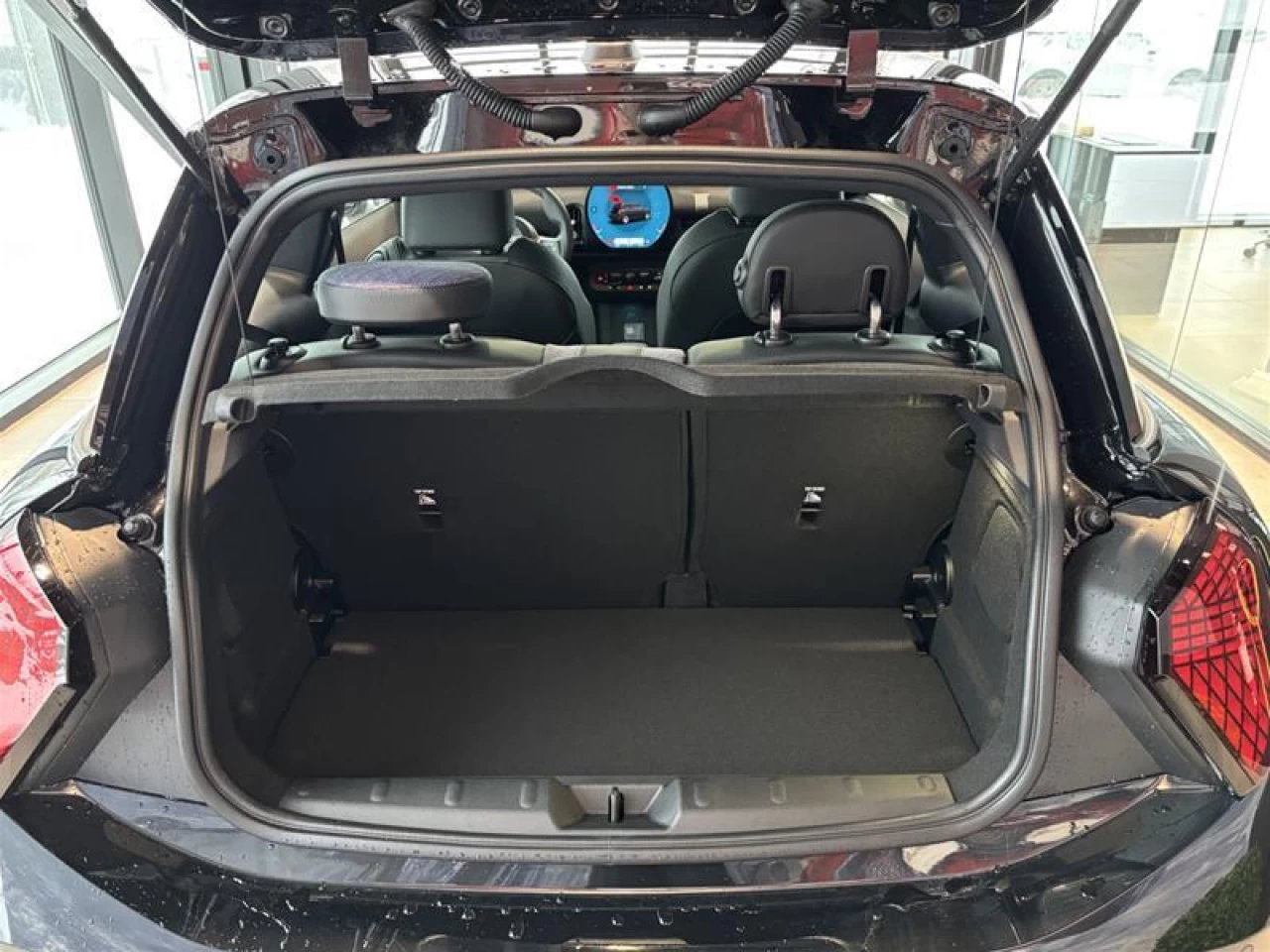 2026 MINI 3 Door Cooper C FWD Image principale