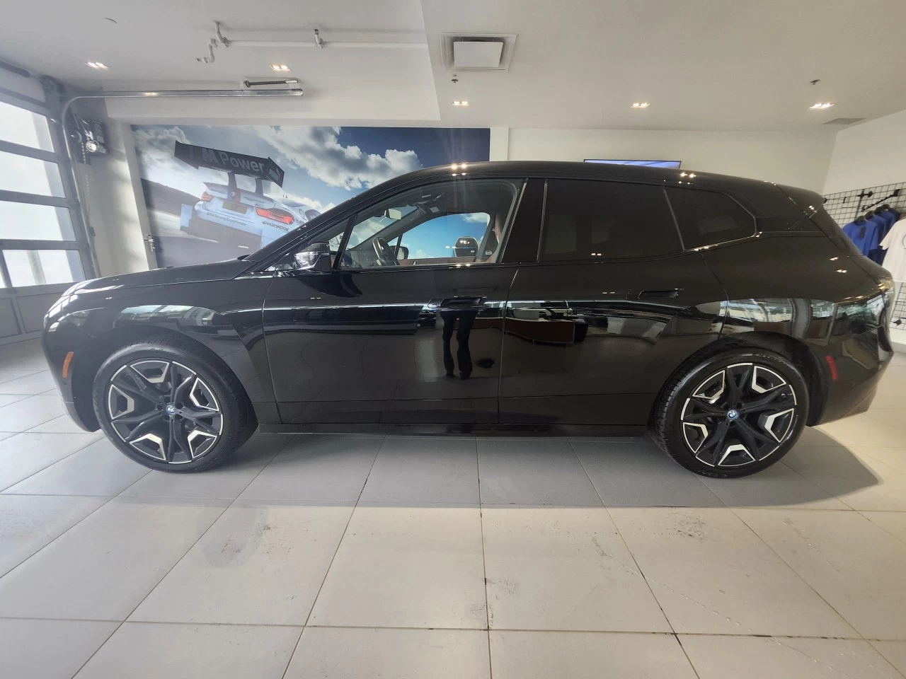 2024 BMW iX xDrive50 Image principale
