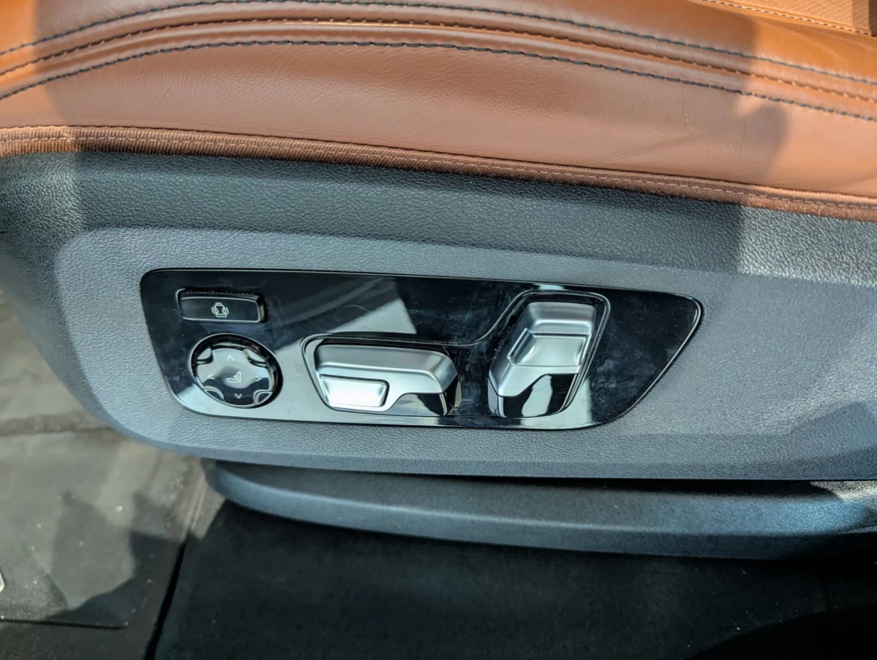 2022 BMW X7 xDrive40i Image principale