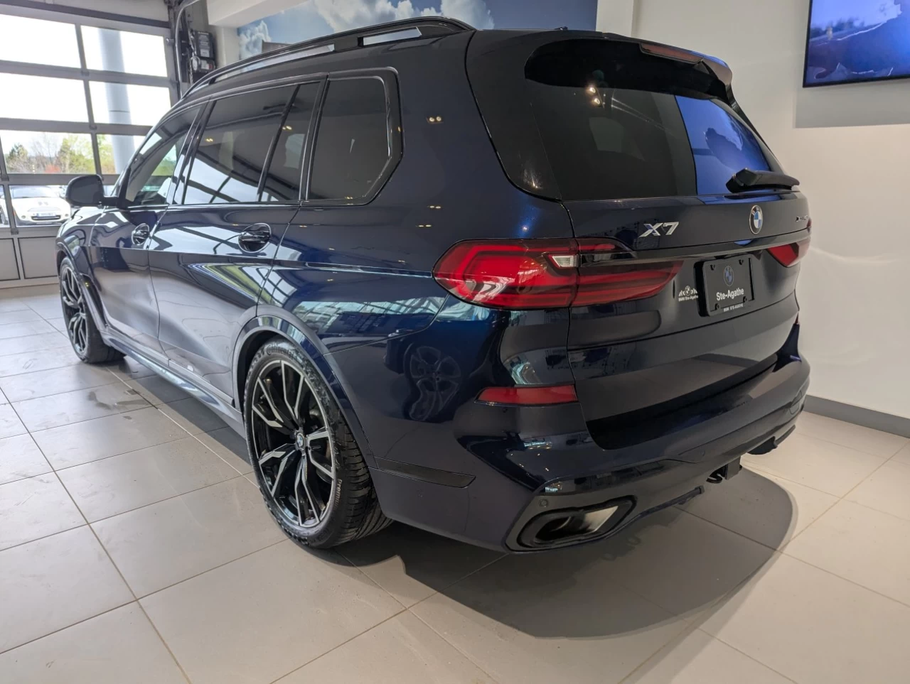 2022 BMW X7 xDrive40i Image principale