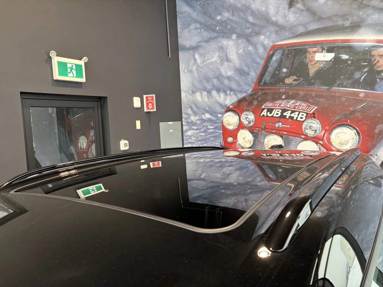 2025 Mini Cooper Countryman SE Main Image