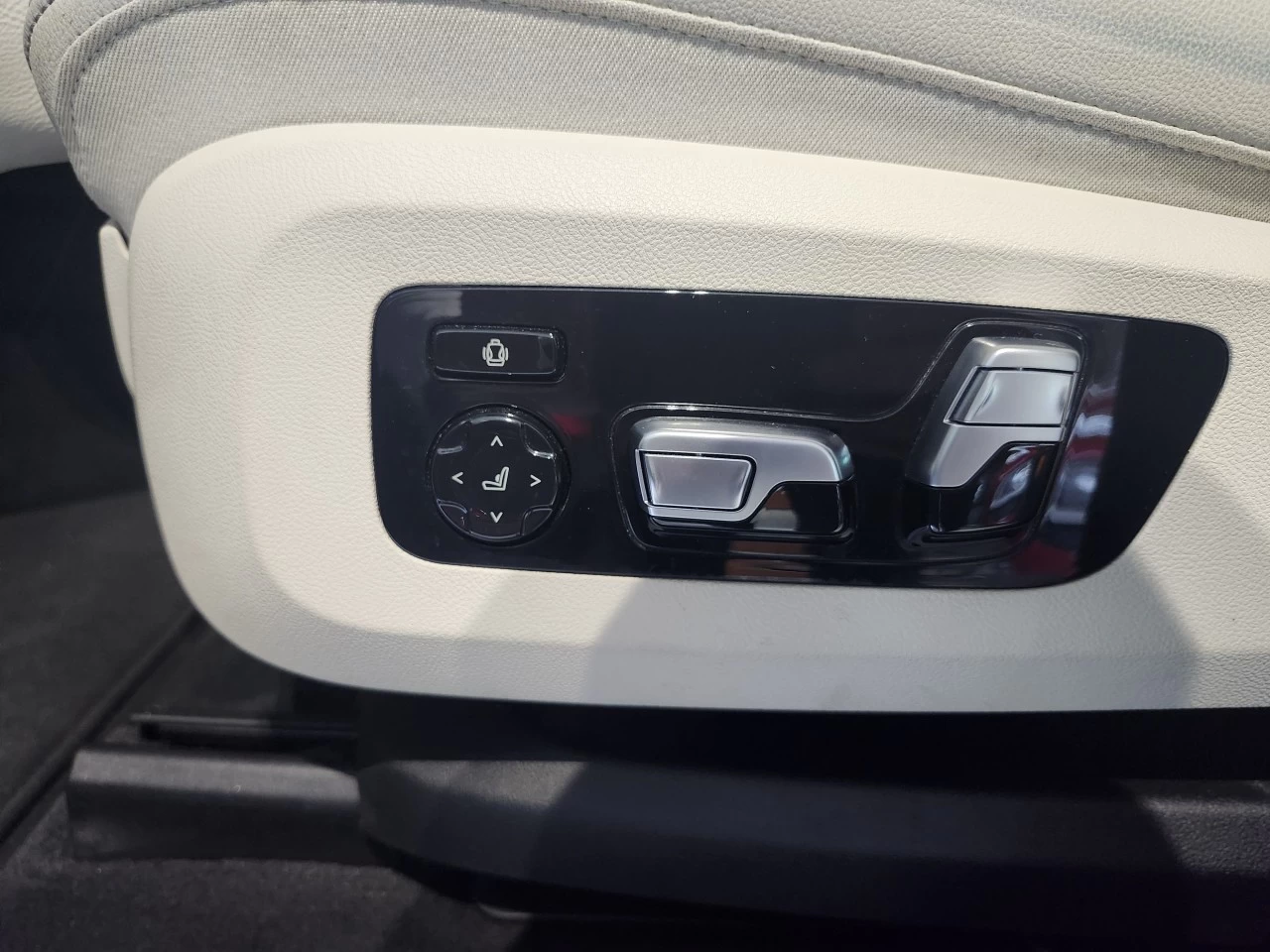 2020 BMW X5 xDrive40i Image principale