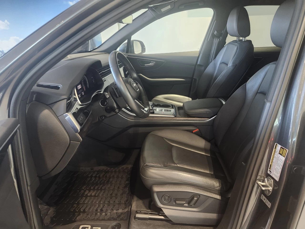 2021 Audi Q7 Komfort / V6 Main Image