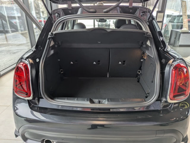 Mini Cooper Cooper 2024