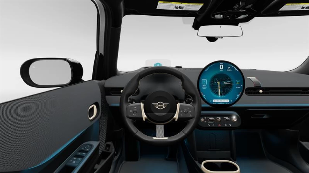 2026 MINI 5 Door Cooper C FWD Image principale