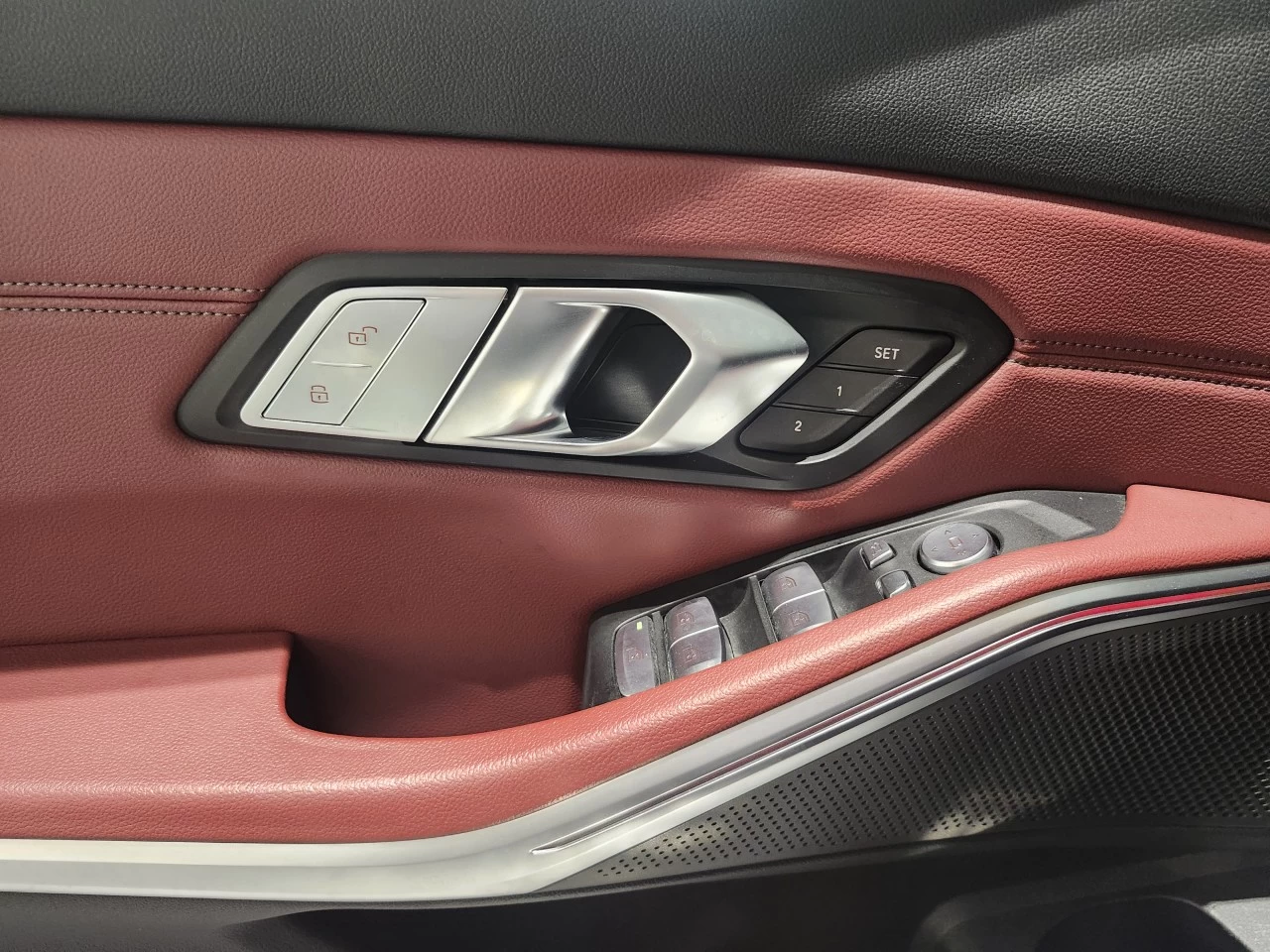 2022 BMW 3 series 330i xDrive Main Image