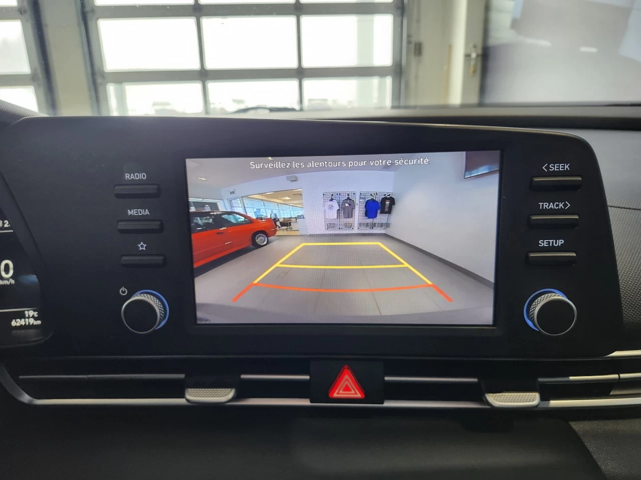 2022 Hyundai Elantra Essential Image principale