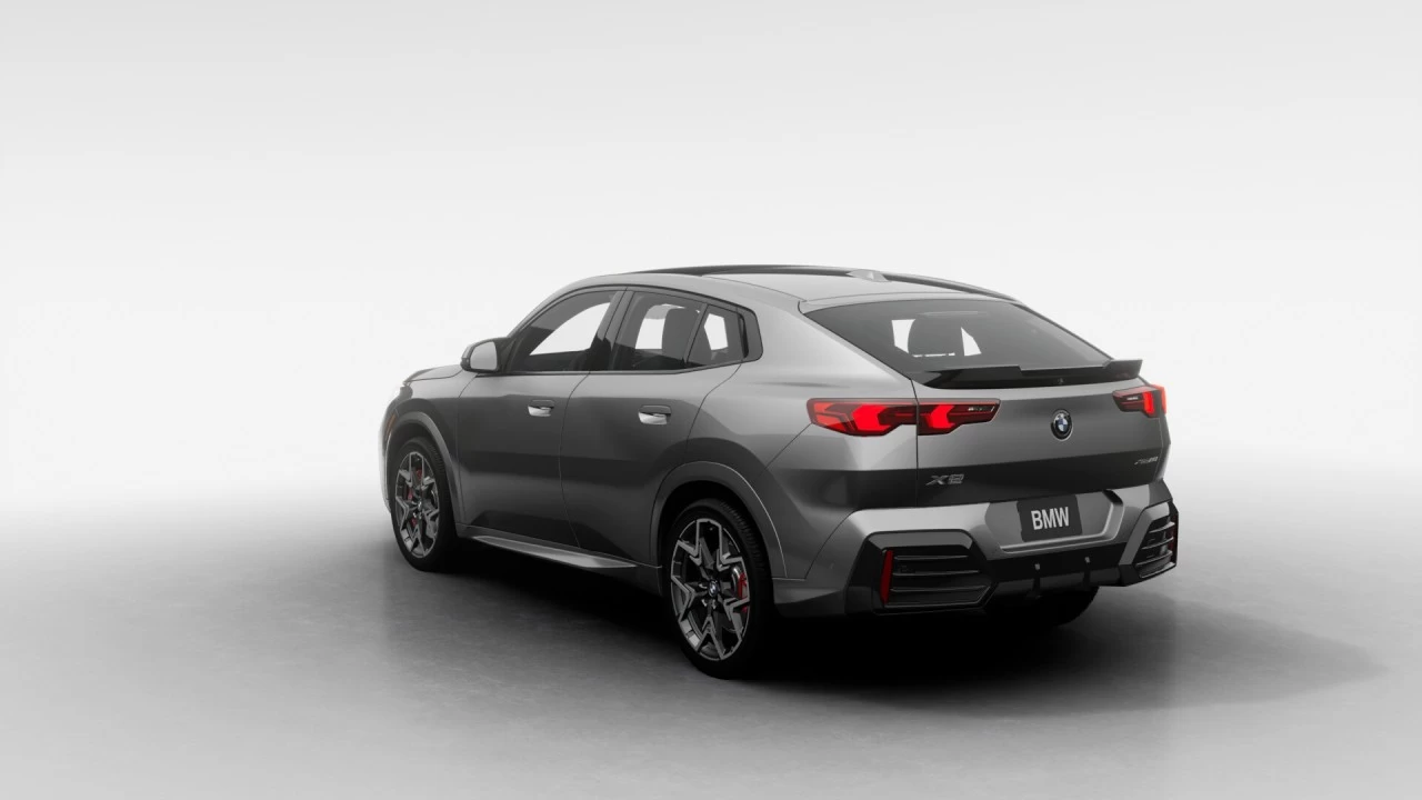 2026 BMW X2 xDrive28i Main Image