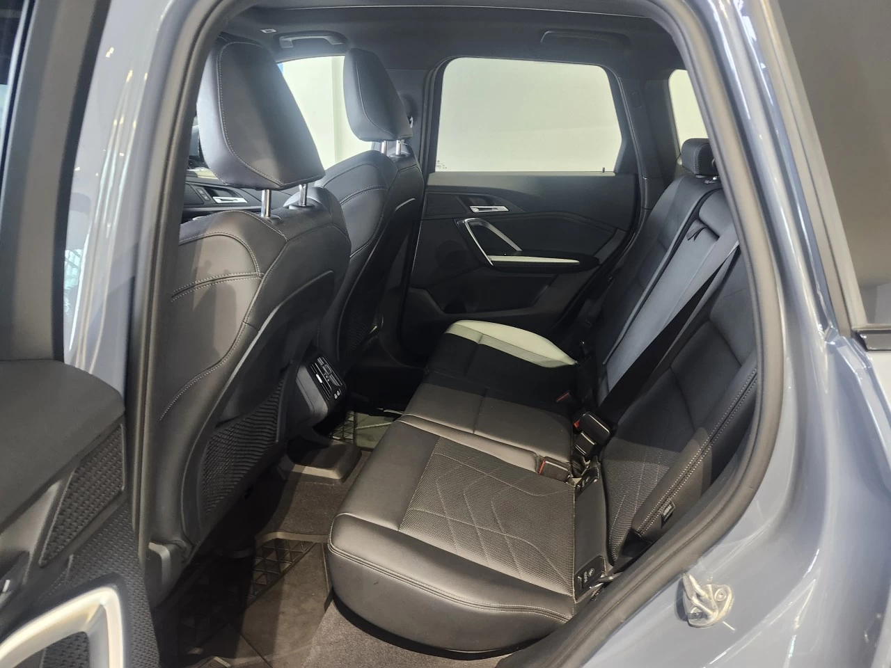 2023 BMW X1 xDrive28i Image principale