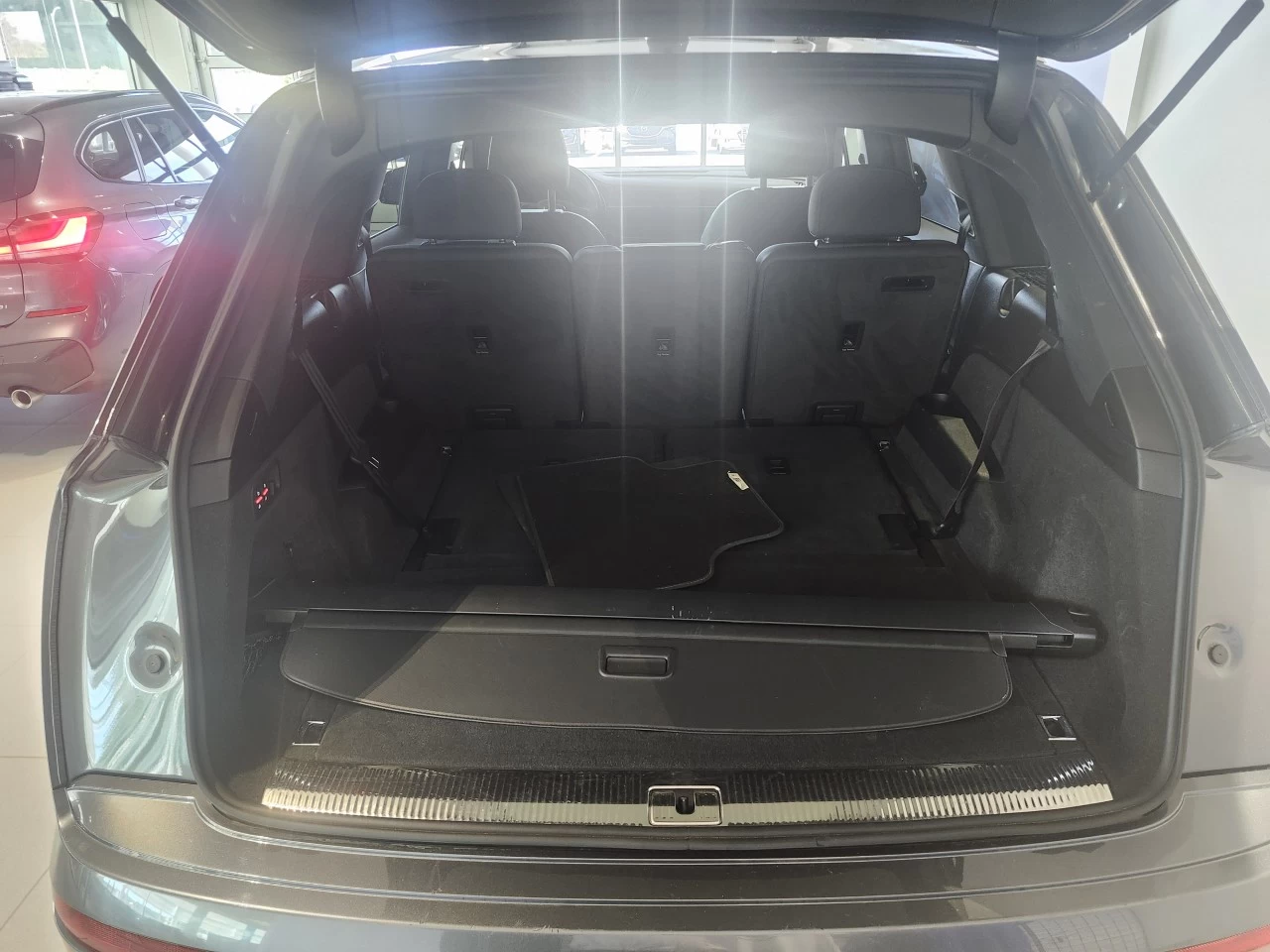 2021 Audi Q7 Komfort / V6 Main Image