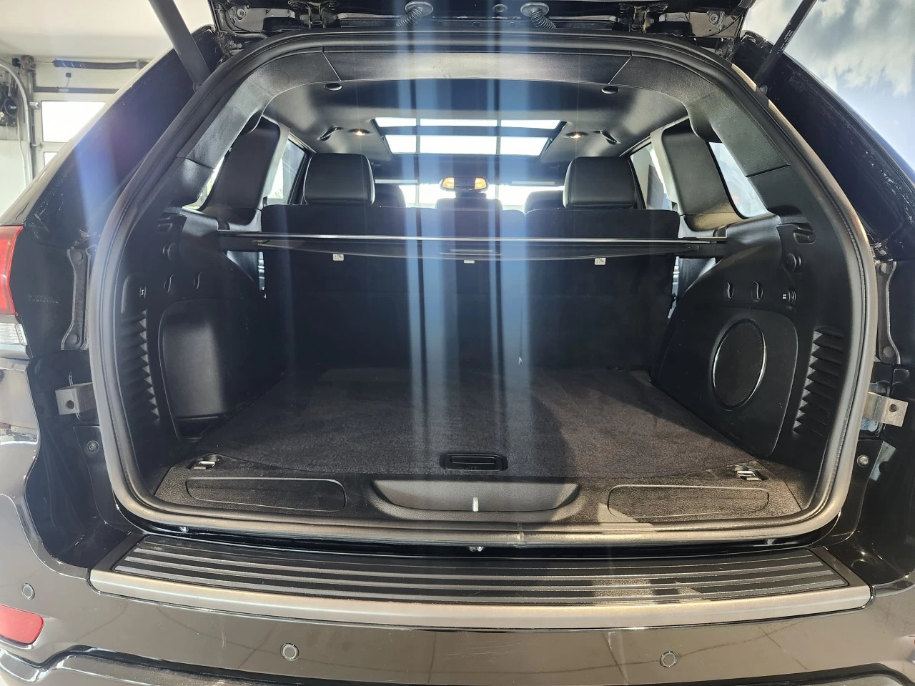 2021 Jeep Grand Cherokee 80th Anniversary Edition Image principale