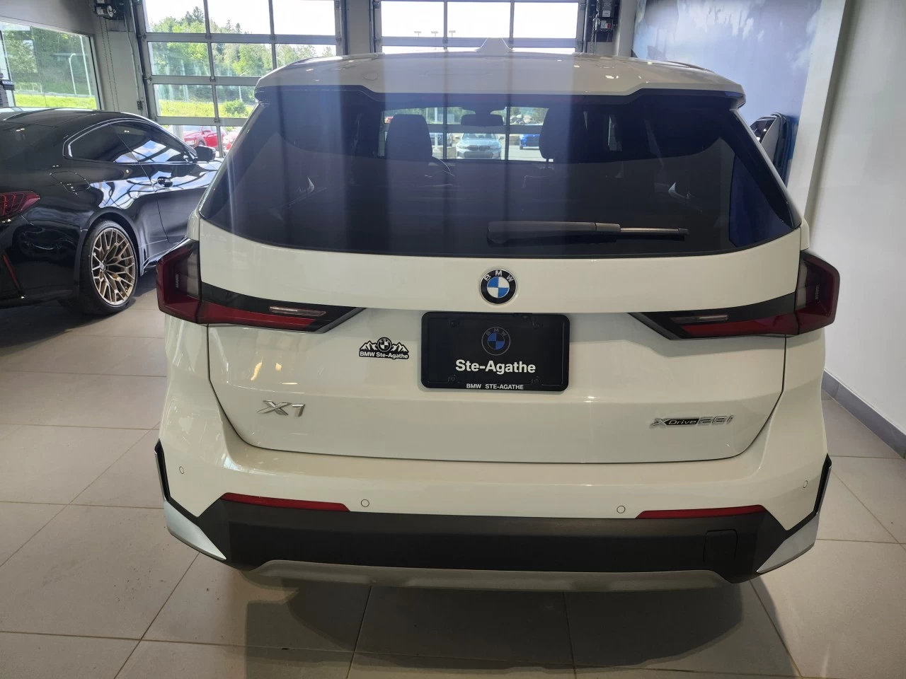 2023 BMW X1 xDrive28i Image principale