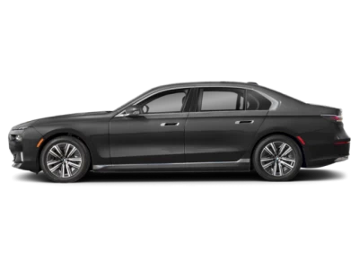 Profil, orienté vers la gauche