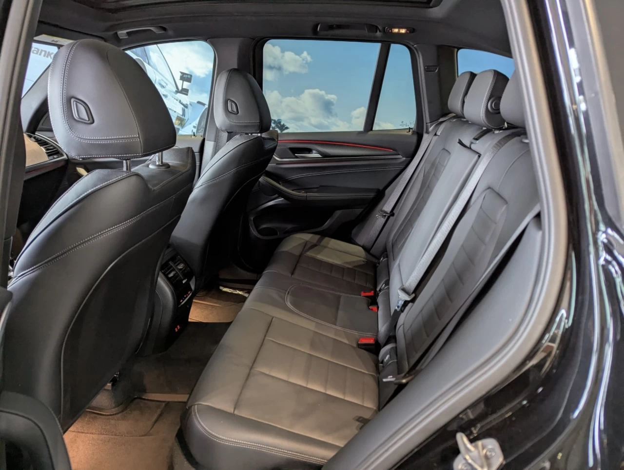 2023 BMW X3 xDrive30i Main Image
