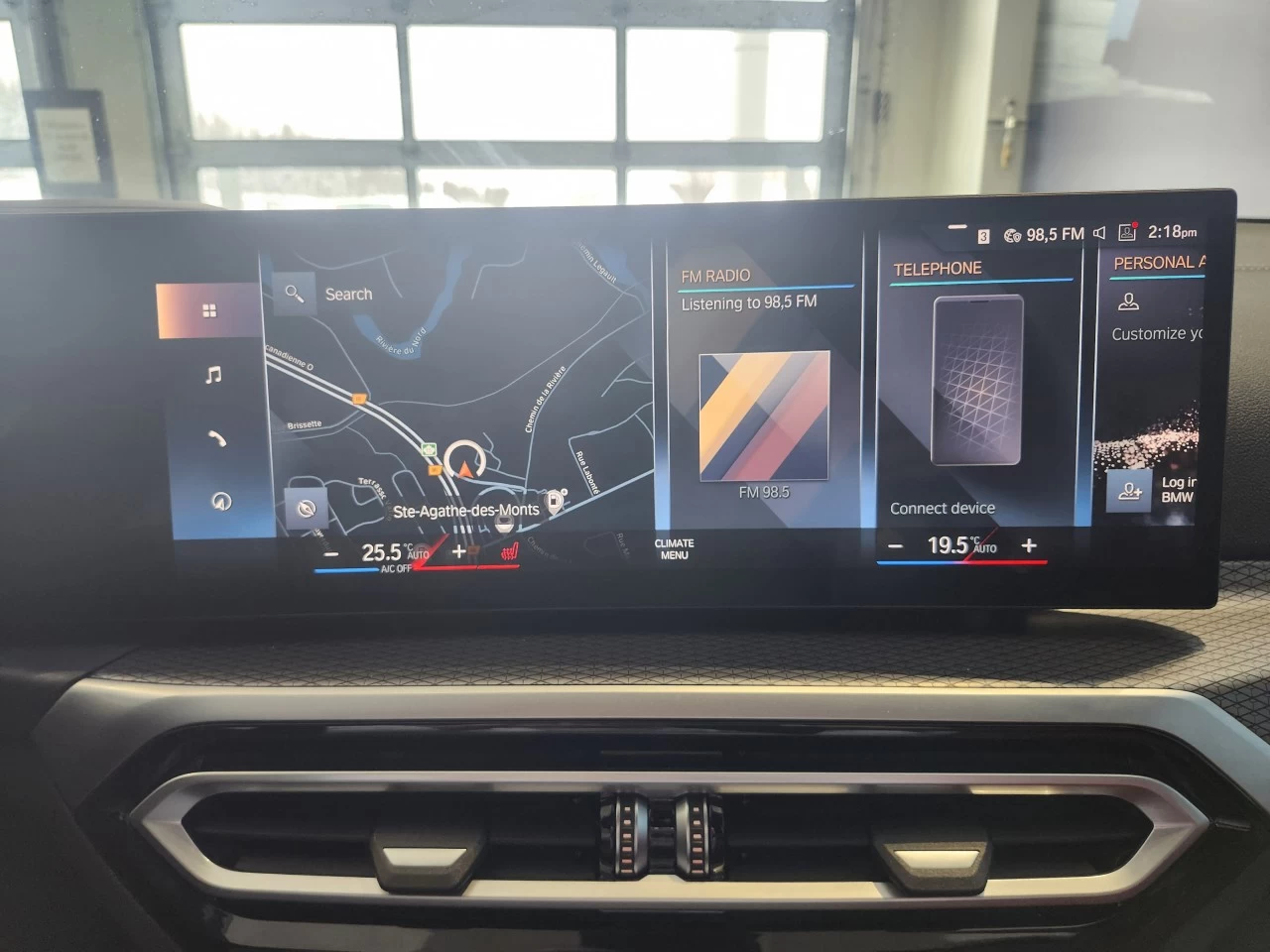 2024 BMW 3 Series M340i xDrive Image principale