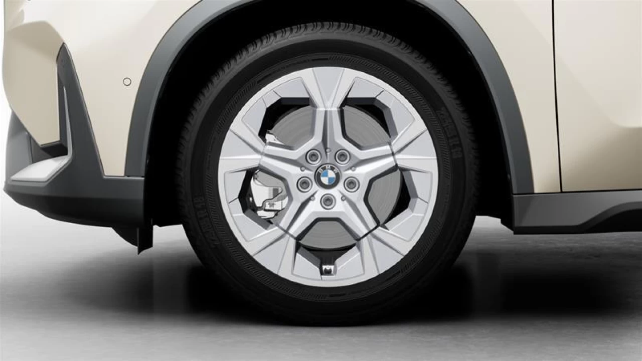 2026 BMW X1 xDrive28i Image principale