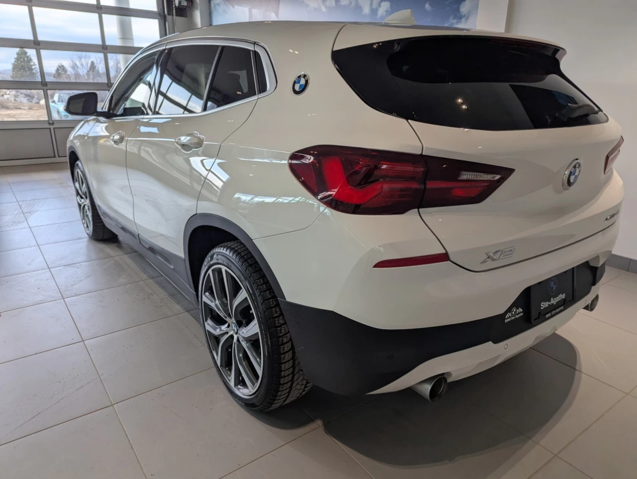 2021 BMW X2 xDrive28i Main Image