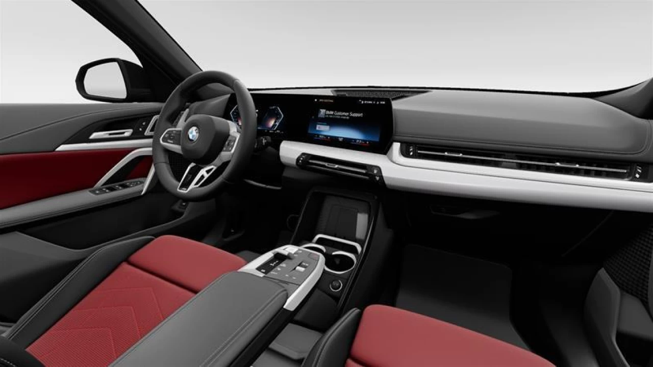 2025 BMW X1 xDrive28i M Sport Edition Image principale
