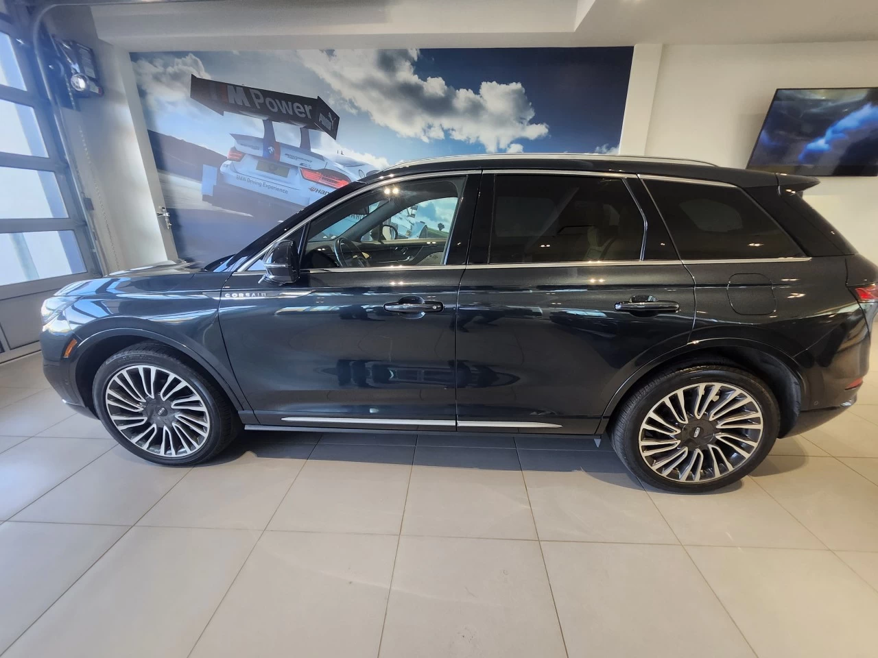 2020 Lincoln Corsair Reserve Main Image