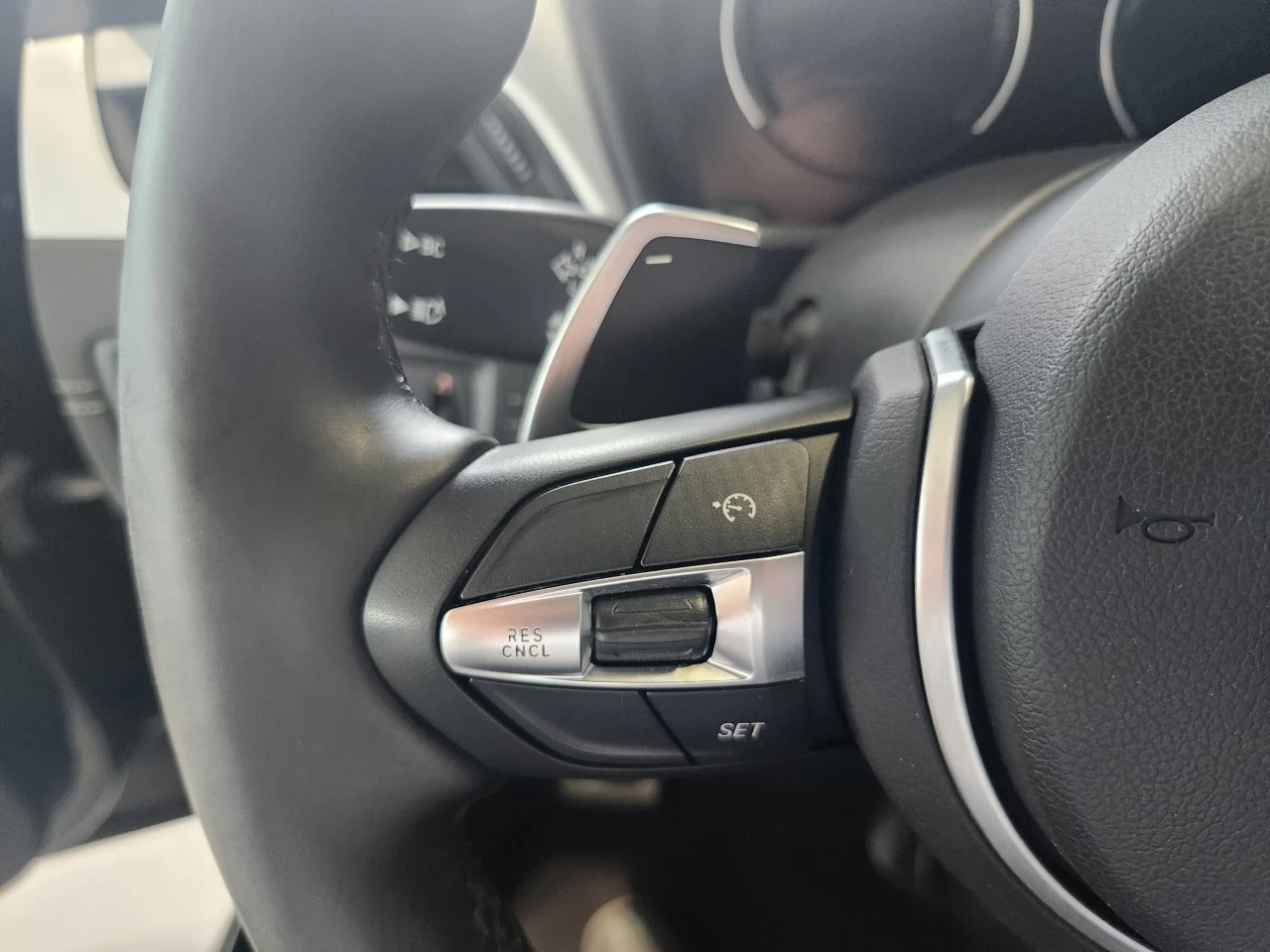 2021 BMW X1 xDrive28i Image principale