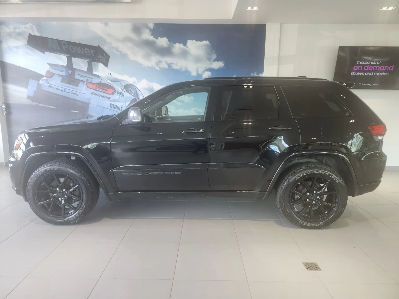 2021 Jeep Grand Cherokee 80th Anniversary Edition Image principale