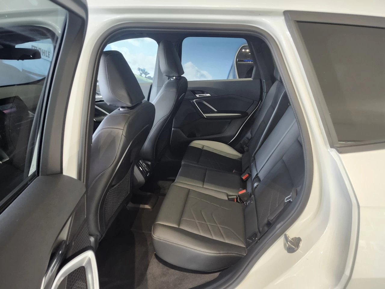 2024 BMW X1 xDrive28i Image principale