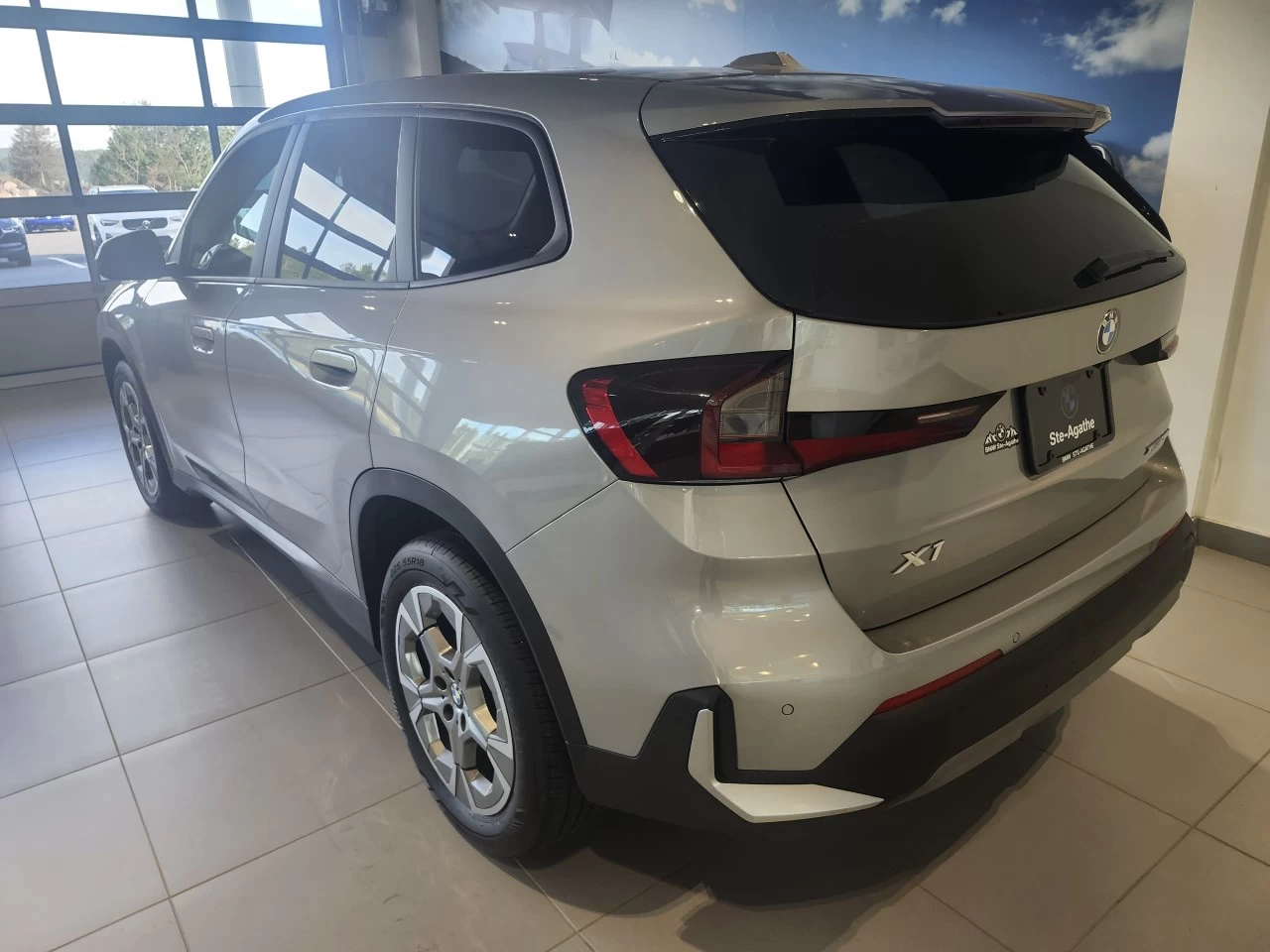 2024 BMW X1 xDrive28i Main Image