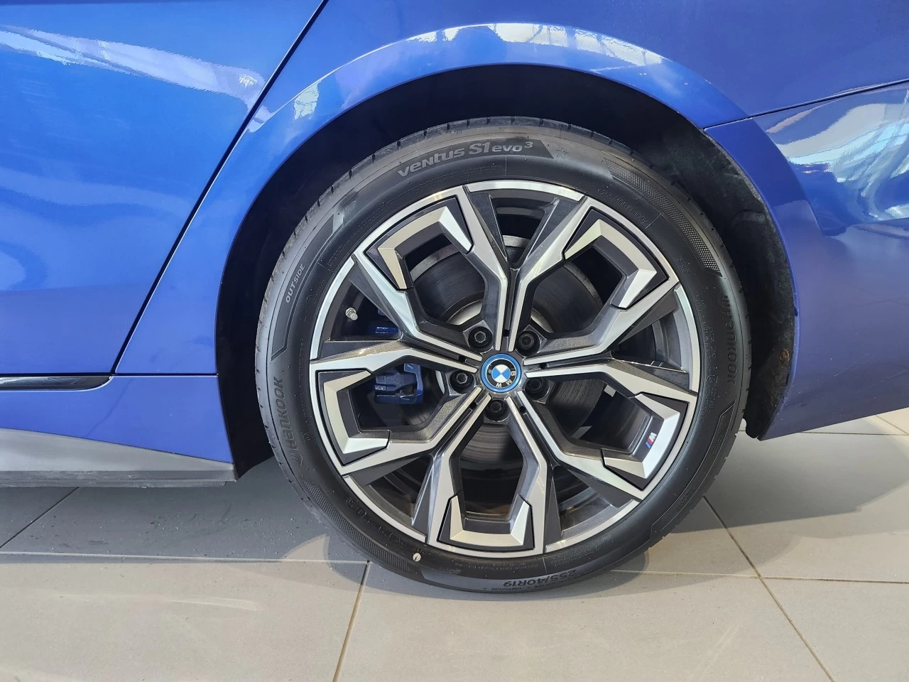 2023 BMW i4 M50 Image principale