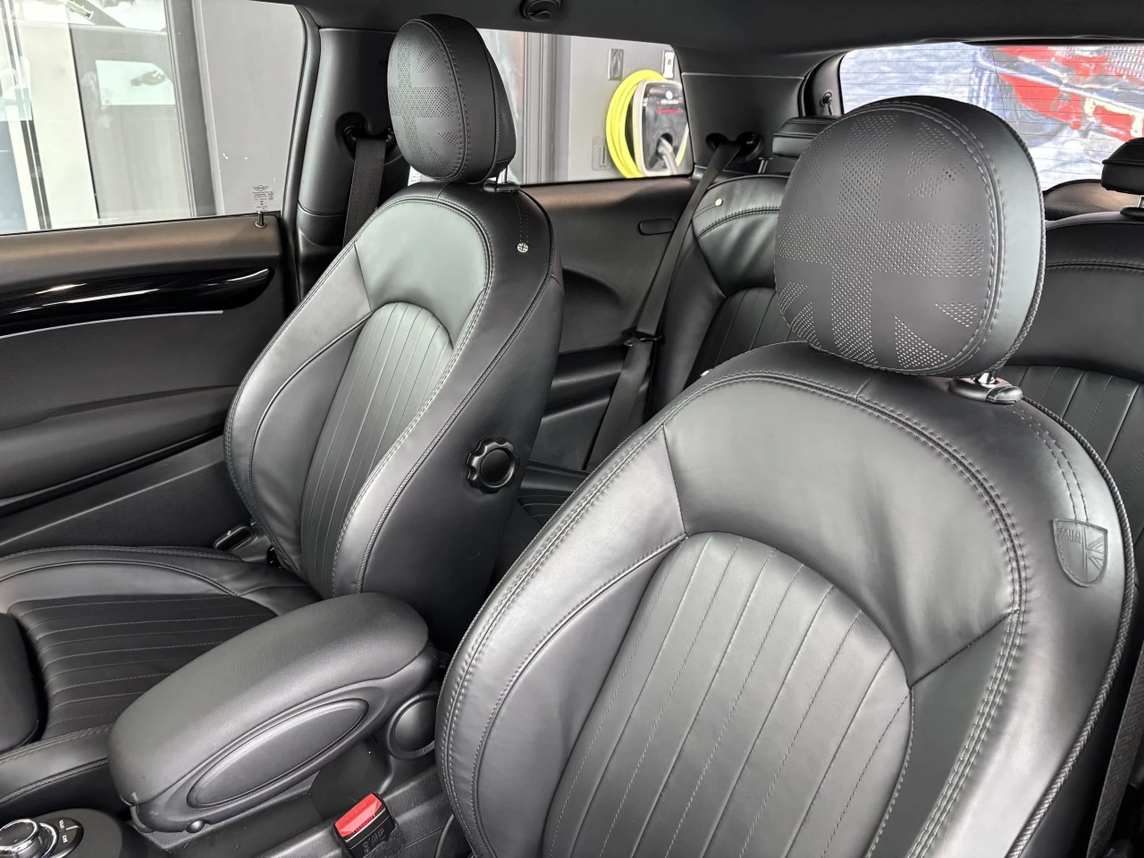 2023 Mini Cooper Cooper SE Image principale