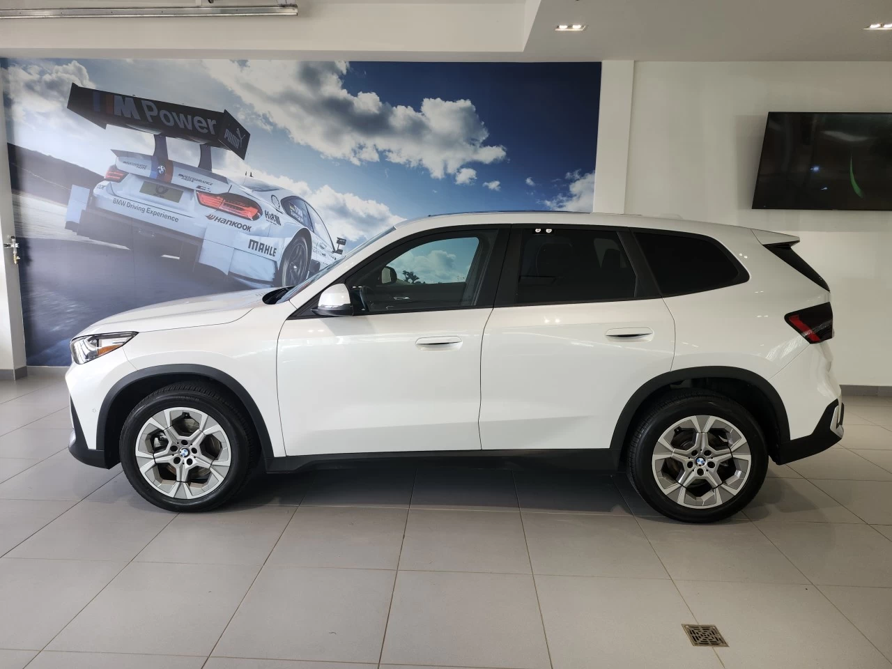 2024 BMW X1 xDrive28i Image principale