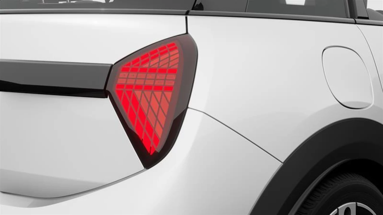 2026 MINI 5 Door Cooper C FWD Image principale