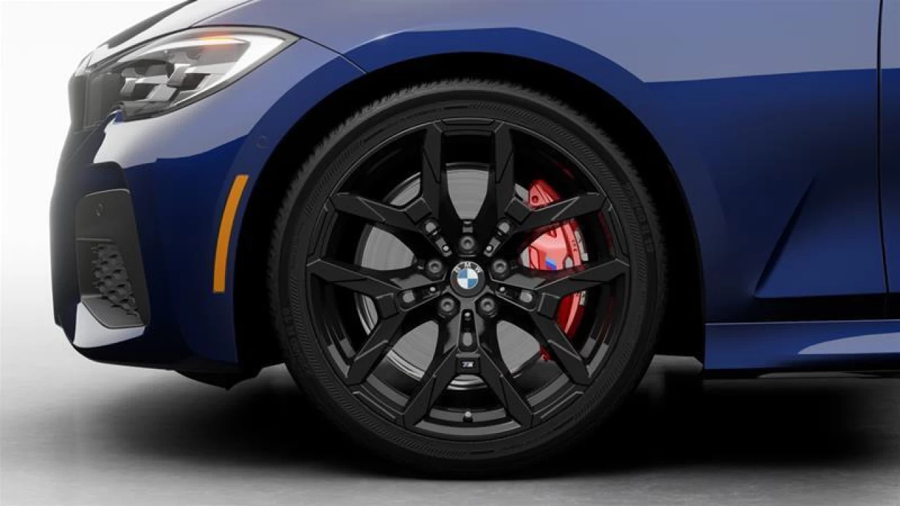 2026 BMW 330I xDrive Sedan Image principale