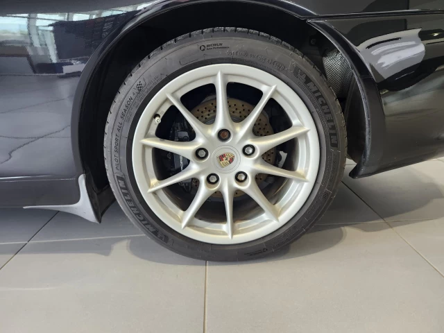Porsche 911 Carrera 2004