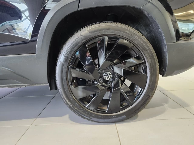 Volkswagen Taos Highline 2023