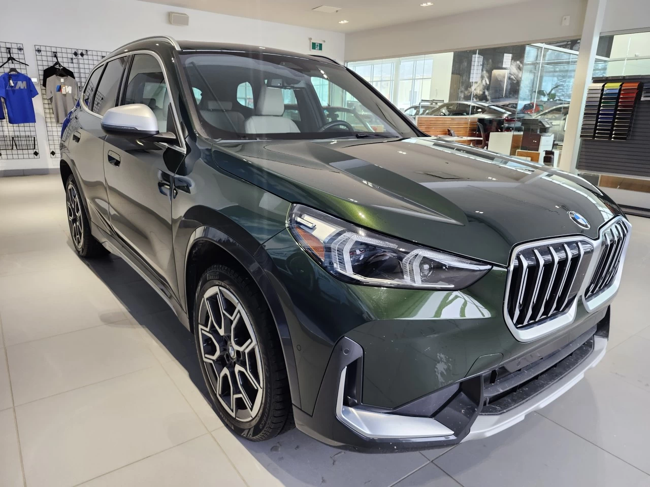 2023 BMW X1 xDrive28i Image principale