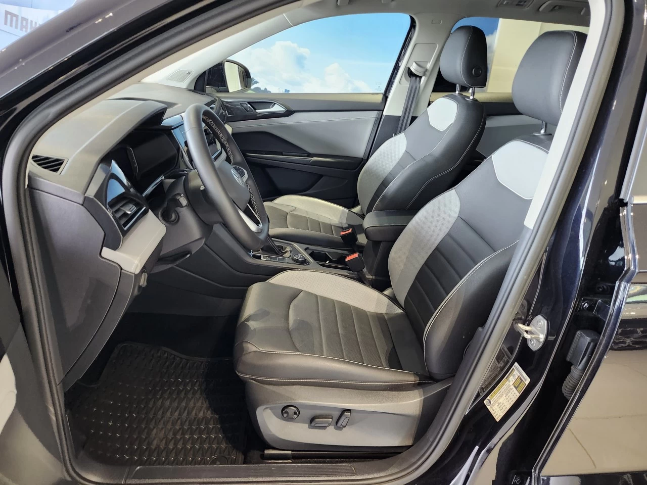 2023 Volkswagen Taos Highline Image principale