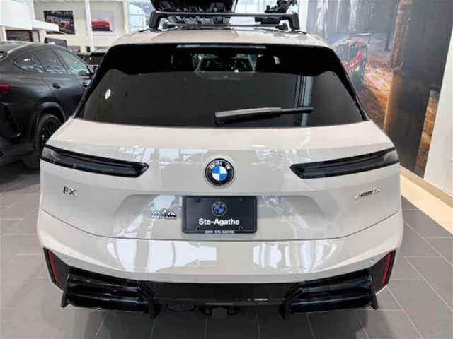 BMW iX xDrive60 2026