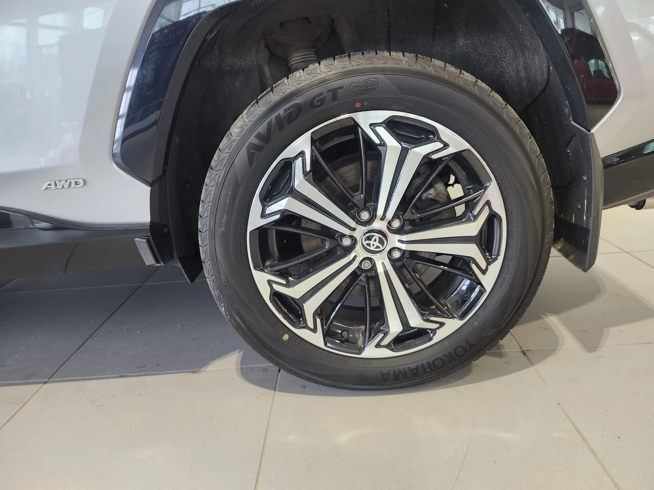 2023 Toyota RAV4 Prime XSE Image principale