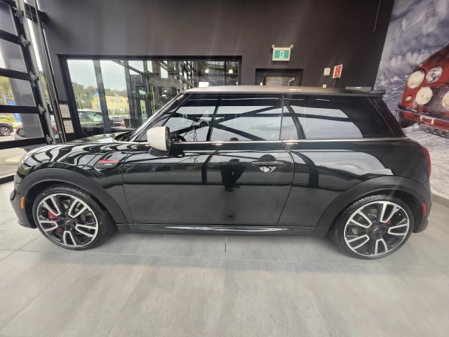 Mini Cooper John Cooper Works 2024