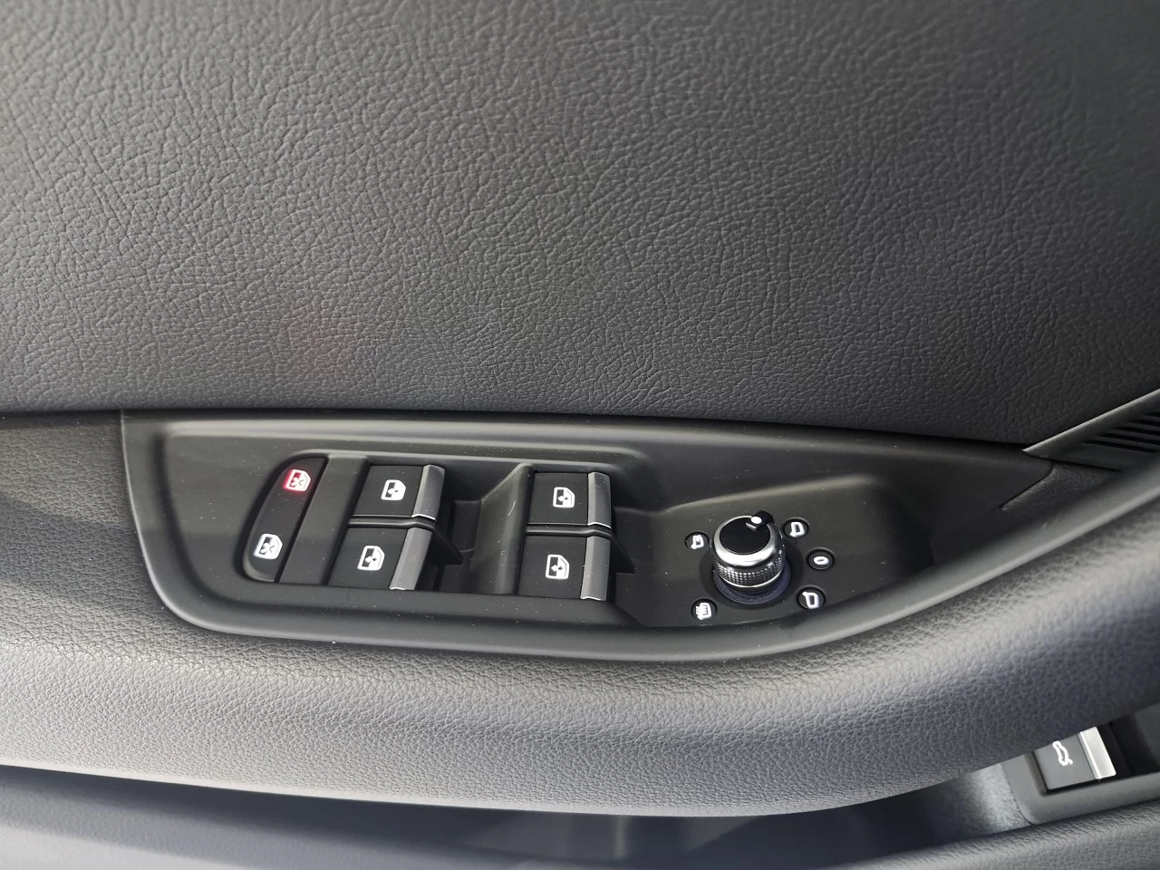 2019 Audi A4 Quattro Technik / Quattro Image principale
