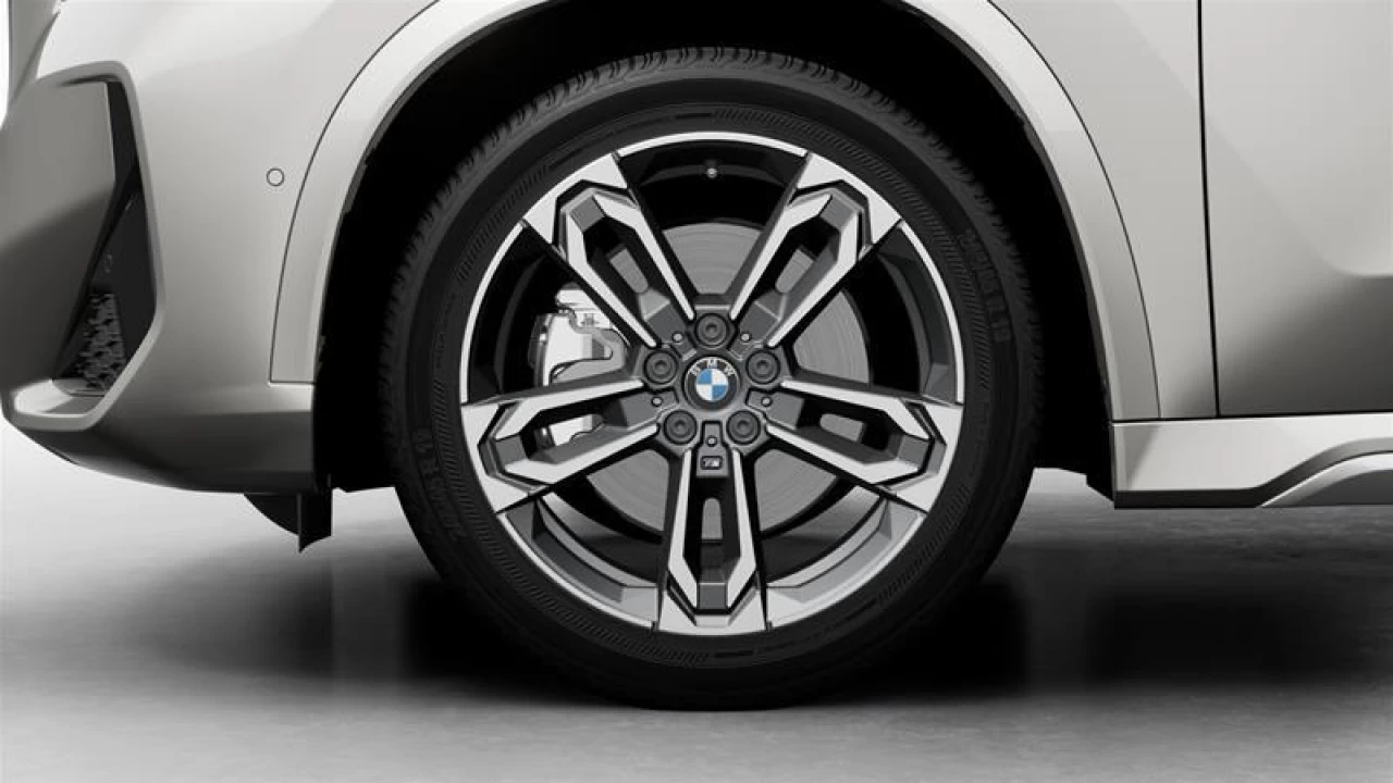 2026 BMW X1 xDrive28i M Sport Edition Image principale