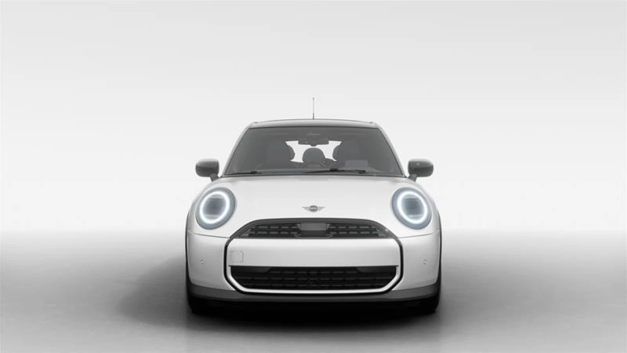 2026 MINI 5 Door Cooper C FWD Image principale