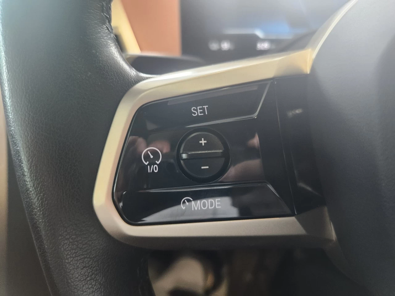 2024 BMW iX xDrive50 Main Image