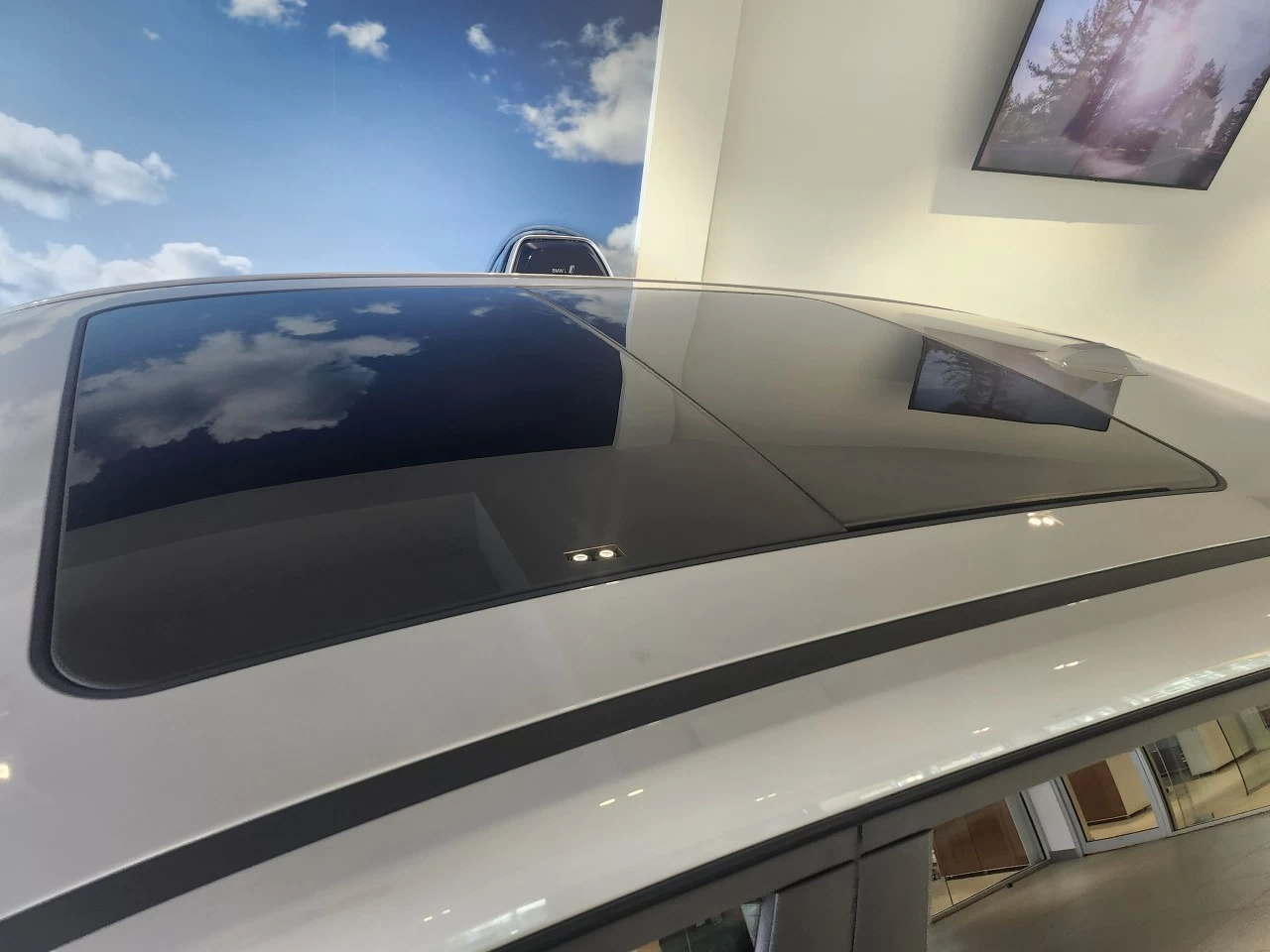 2024 BMW X1 xDrive28i Main Image