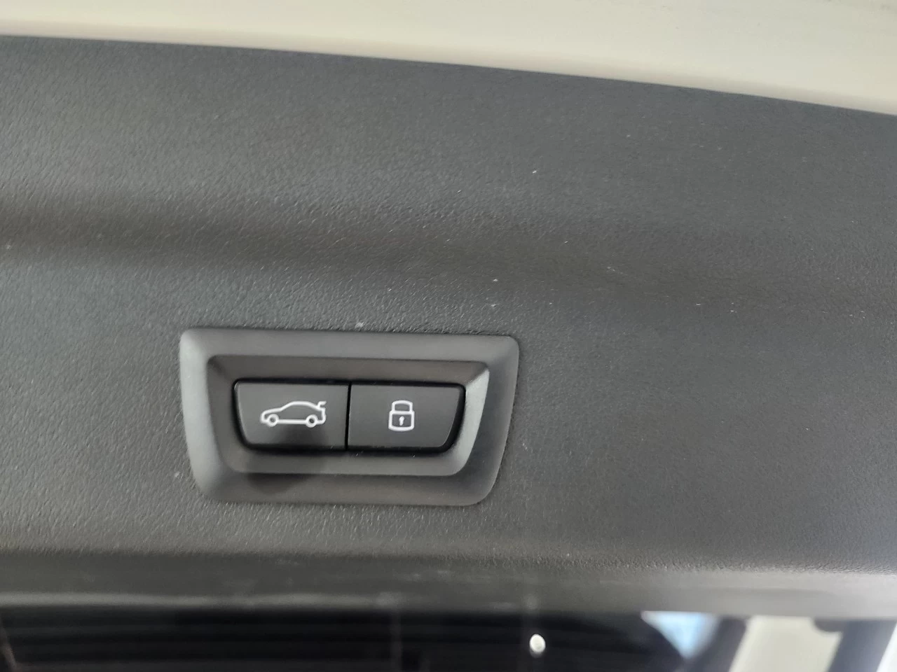 2023 BMW X1 xDrive28i Image principale