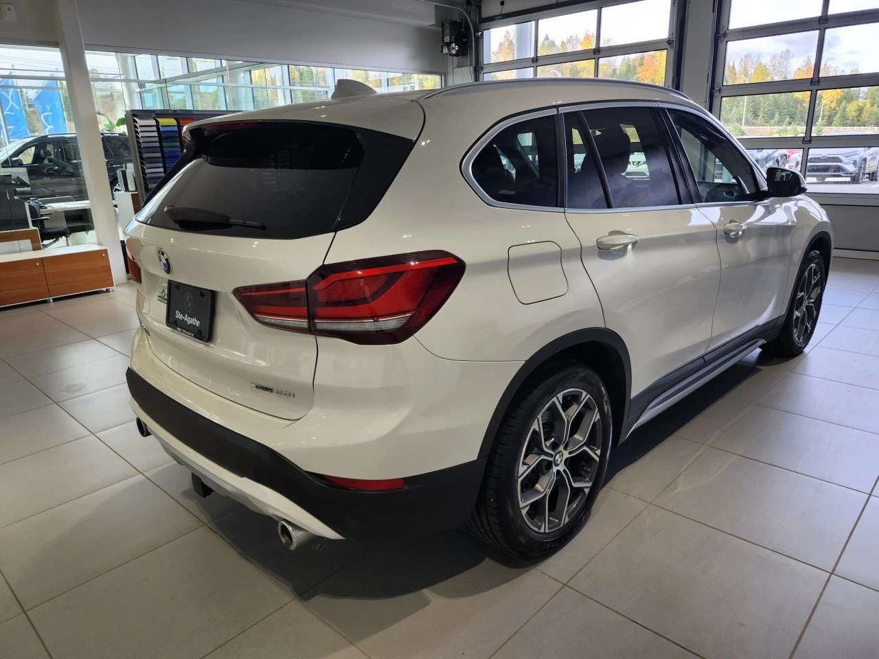 2022 BMW X1 xDrive28i Image principale