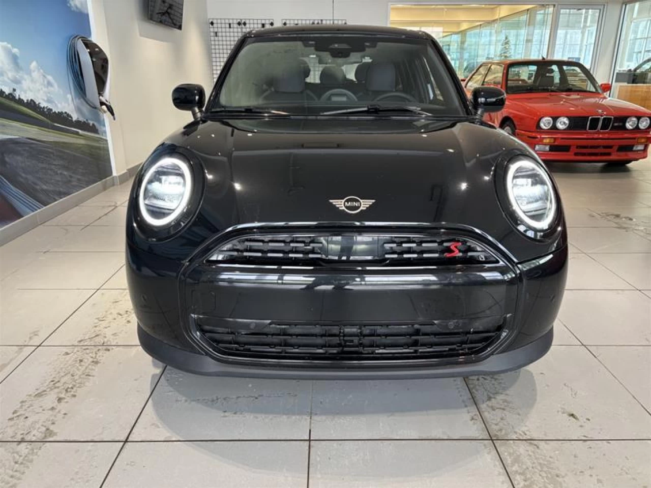 2026 MINI 5 Door Cooper S FWD Image principale