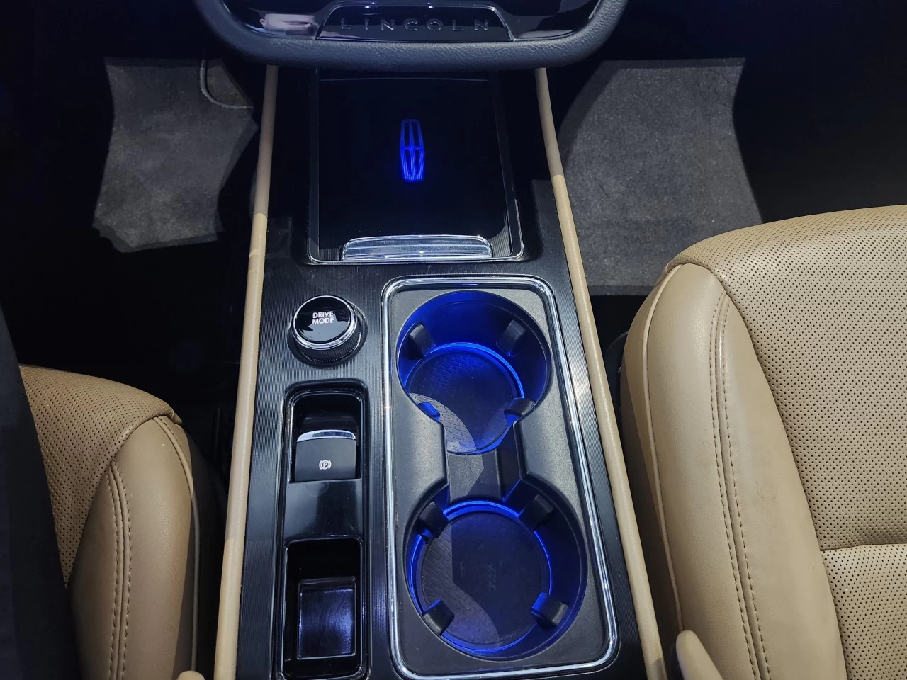 2020 Lincoln Corsair Reserve Main Image